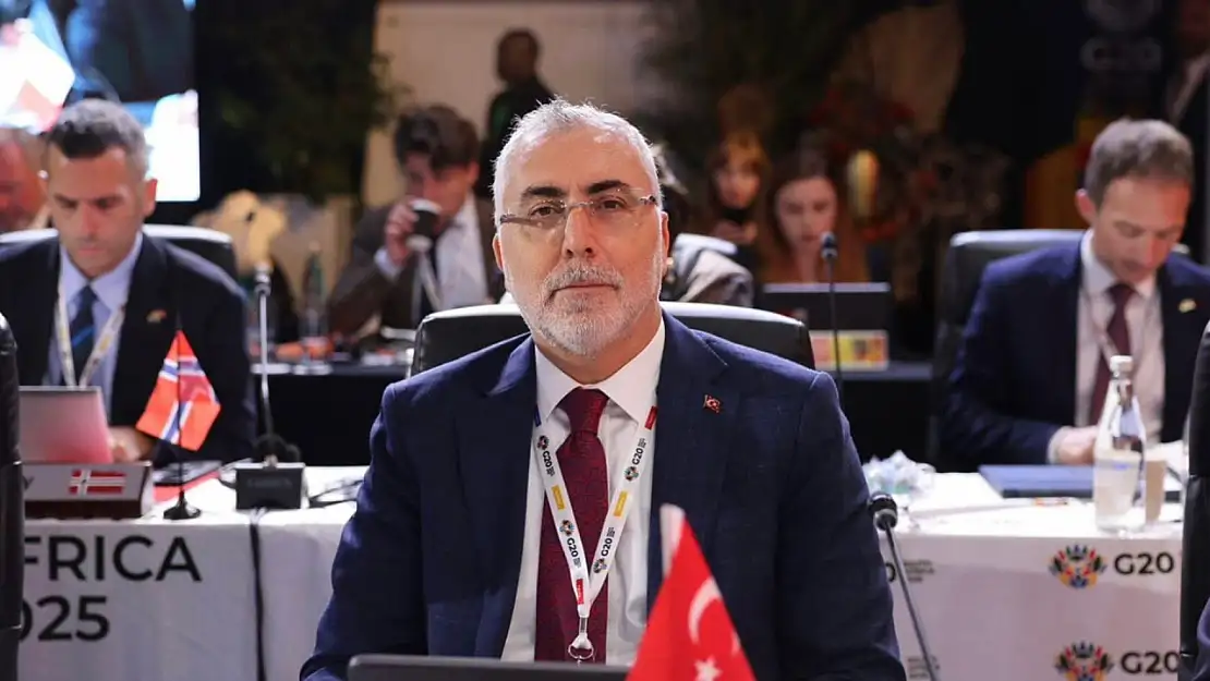 Bakan Işıkhan G20'de : 'Gençlere Fırsat Sunalım' dedi!
