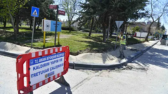 Ankara Büyükşehir Belediyesi, Kaldırım ve Bariyer Çalışmalarına Hız Verdi