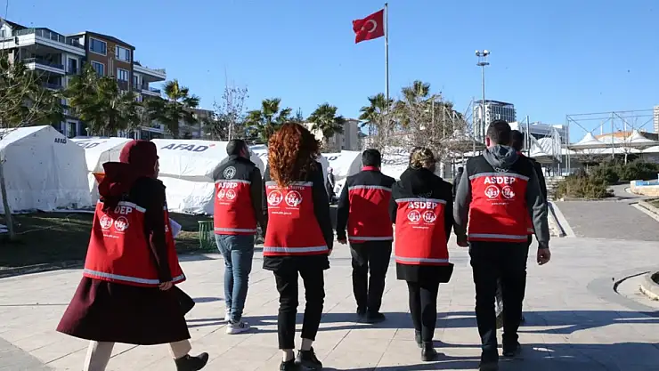 Aile ve Sosyal Hizmetler Bakanlığı, Afetzedelere Psikososyal Destek Sağlıyor