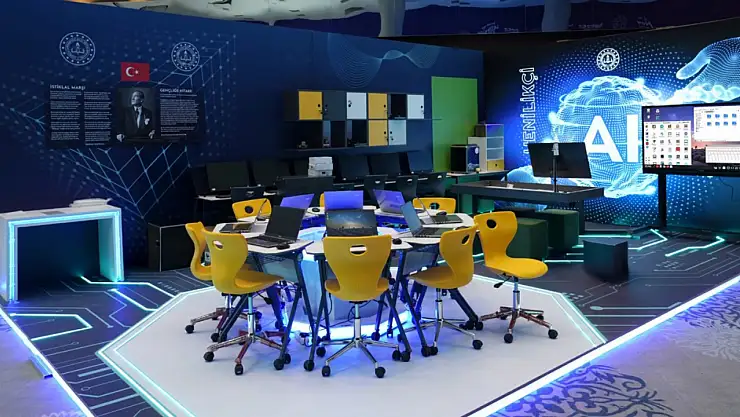 Okullarda yerli ve milli dönem başladı! PARDUS'un Yeni Sürümü 'ETAP 23' Tüm Türkiye'ye Yayılıyor!